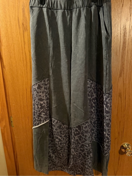 Pants - Women's Gray Patchwork casual pants - Neutral Animal Print
